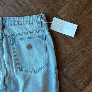 Abrand A ‘94 High Straight Jeans Faded Blue Sz 31 NWT